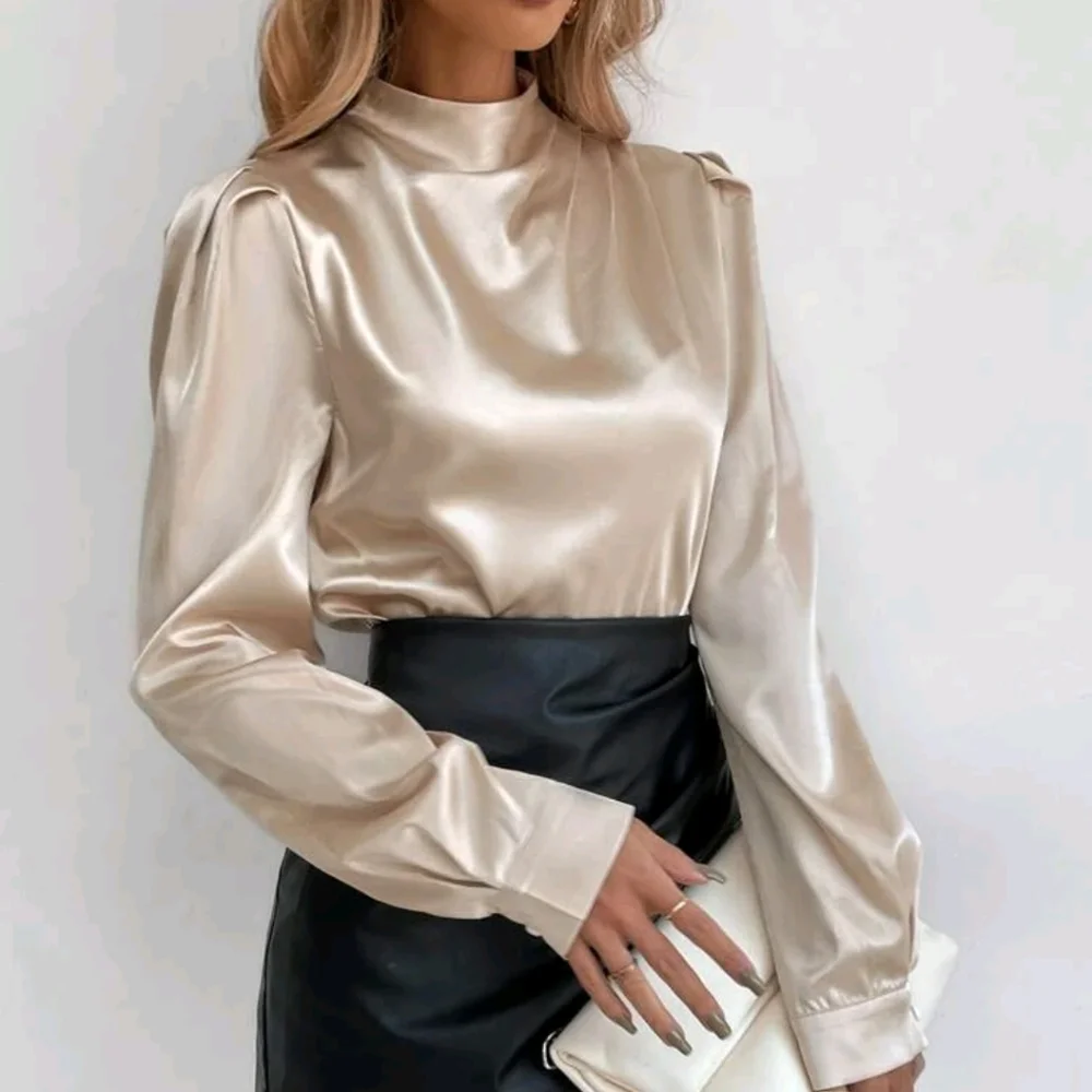 Asymmetrical Blouse - Picture 2 of 6